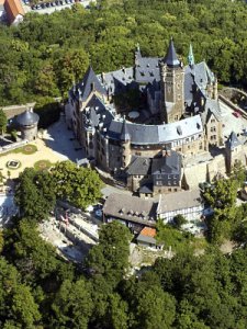 [billede: luftbillede af slottet Wernigerode]